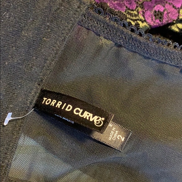 Torrid Curve thin lined double layer bra - Picture 2 of 4